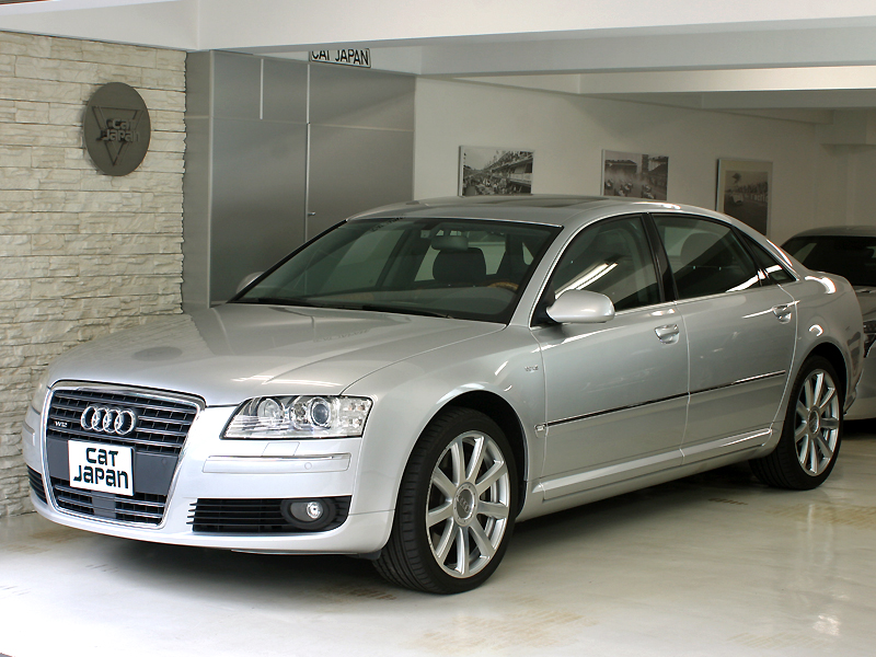 AUDI A8 L6.0 クワトロ 4WD