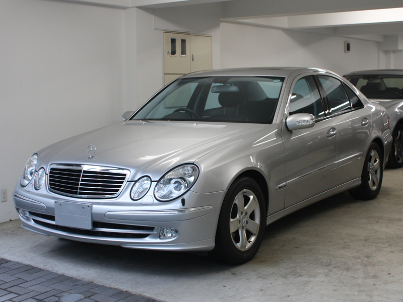 Mercedes Benz E320 アバンギャルド